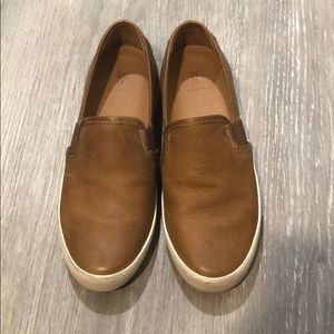 Frye Dylan Slipons